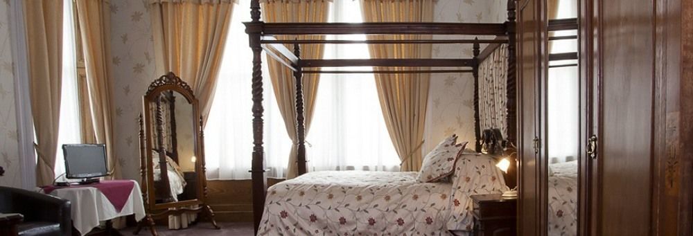 The Royal Hotel Tain Kültér fotó